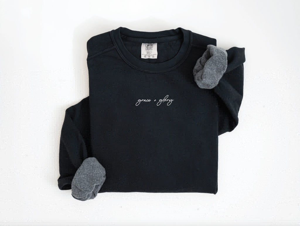 Grace + Glory Minimal Pullover Sweatshirt | thissimplevideo